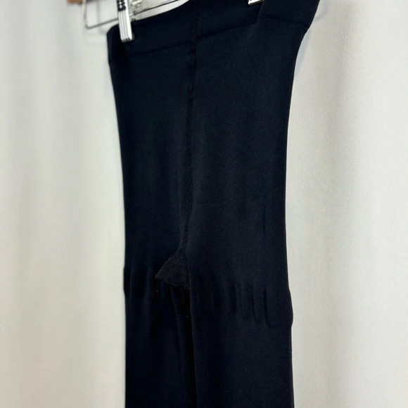 Yummie by Heather Thomson Tights - Picture 5 of 6